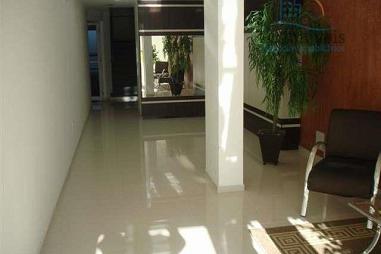 Ao lado da Univali, com 1suíte e 2 vagas privativas - Pronto para morar