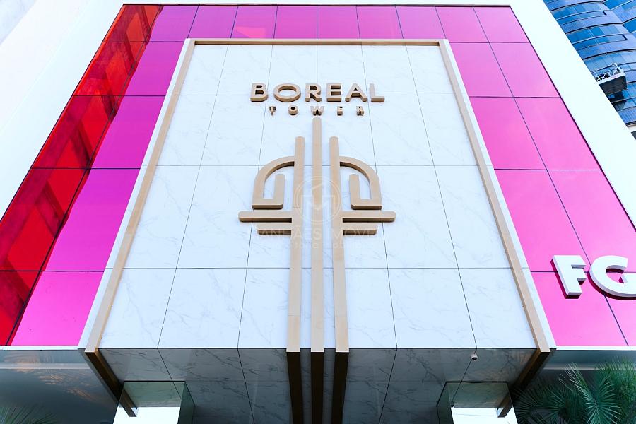 "Boreal Tower: Estrutura completa com trs andares de rea de lazer."