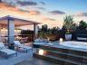 Quiosque com churrasqueira e jacuzzi