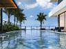 Piscina com bar molhado
