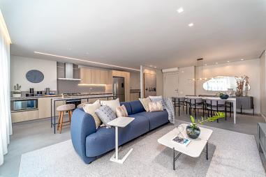 APARTAMENTO NOVO E MOBILIADO NO CENTRO COM VISTA PARA O PORTO - Pronto para morar