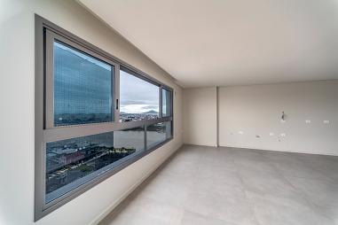 APARTAMENTO NOVO NO CENTRO COM VISTA PARA O PORTO - Pronto para morar